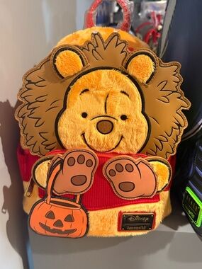 NWT Loungefly Disney Plush Backpack Winnie the Pooh Halloween